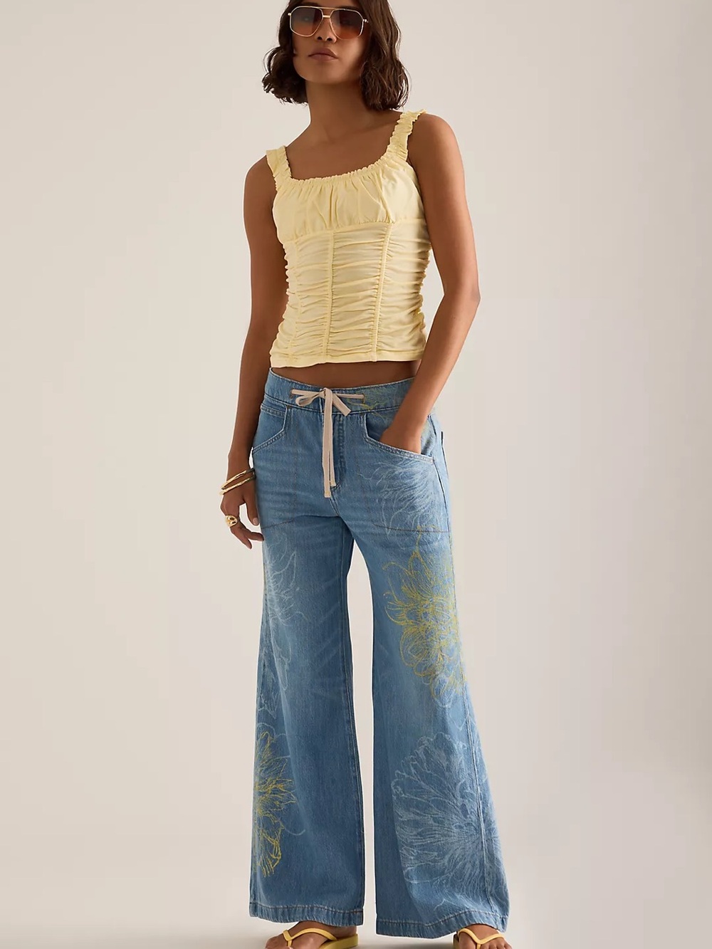 Anthropologie Ellis High-Rise Wide-Leg Drawstring Jeans by Pilcro Size 31 petite
